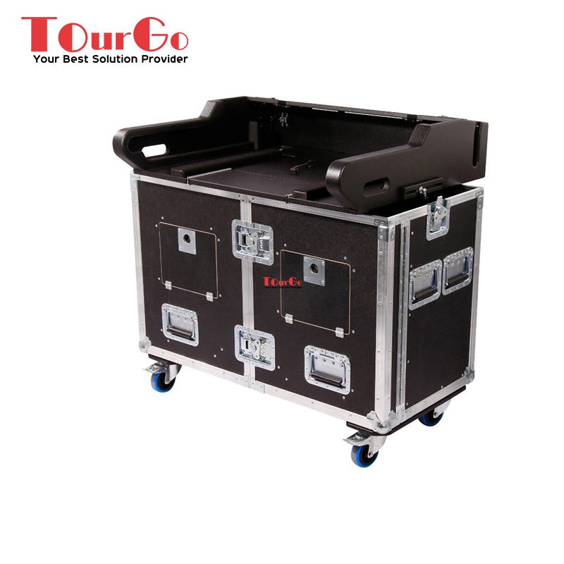 Flight case for Midas M32 flip version with Doghouse