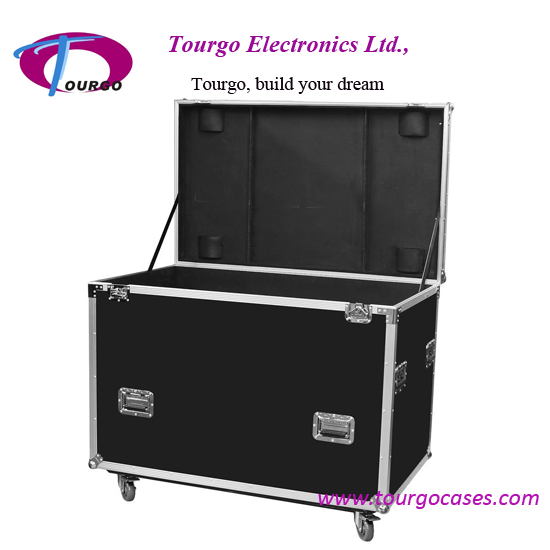 Utility Trunk Cases – 51 x 35 x 31.5inch with Caster Board