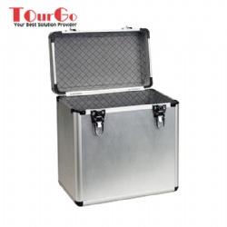 50 PIECE DELUXE 12 INCH LP ALUMINIUM FLIGHT CASE