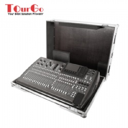 MACKIE ONYX 1220I MIXER FLIGHT CASE