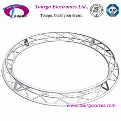 Circular Triangle Bolt Truss